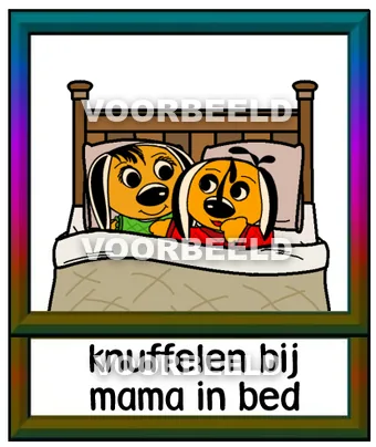 Knuffelen bij mama in bed