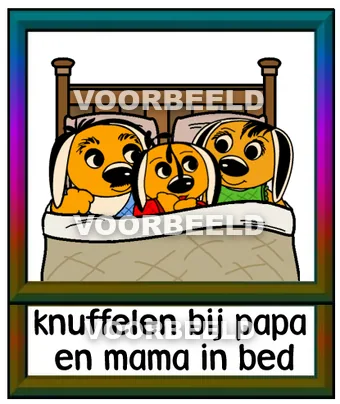 Knuffelen bij papa en mama in bed