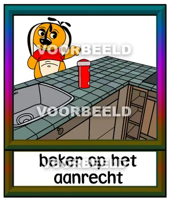 Beker op het aanrecht
